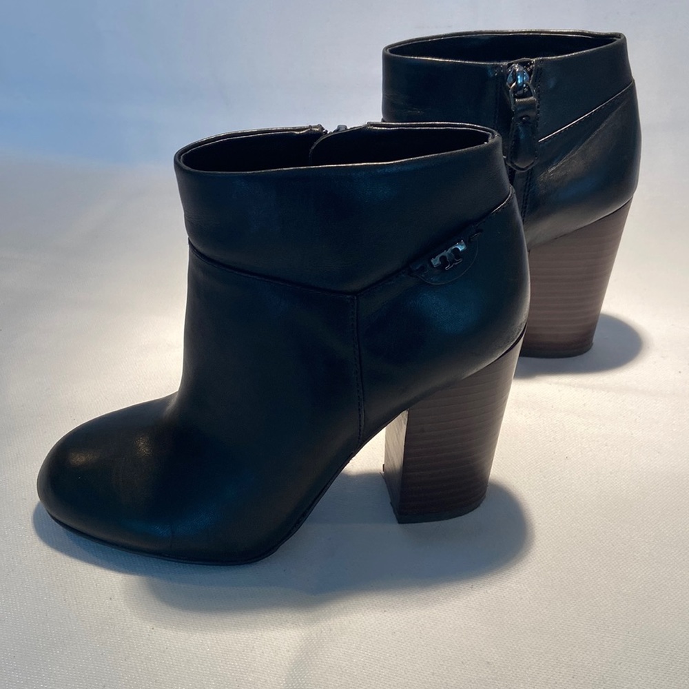 Tory Burch Fulton Black Leather Ankle Boots Size 7M